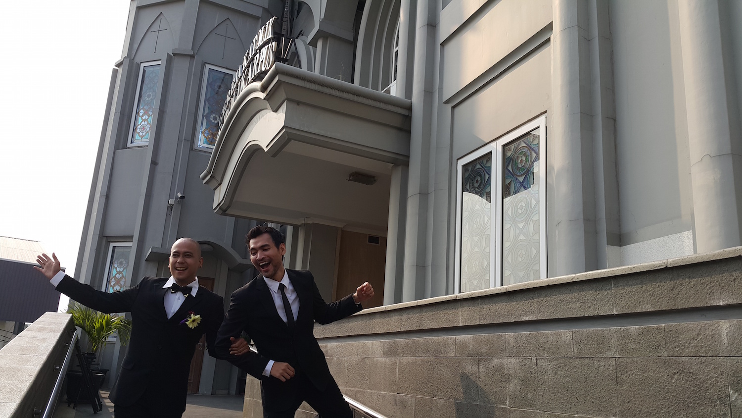 Gia Partawinata (left) and Rizal Irawan who play Timo and Lukas in CONQ web series: Lucky Kuswandi. Gia Partawinata (left) and Rizal Irawan who play Timo and Lukas in CONQ web series: Lucky Kuswandi.